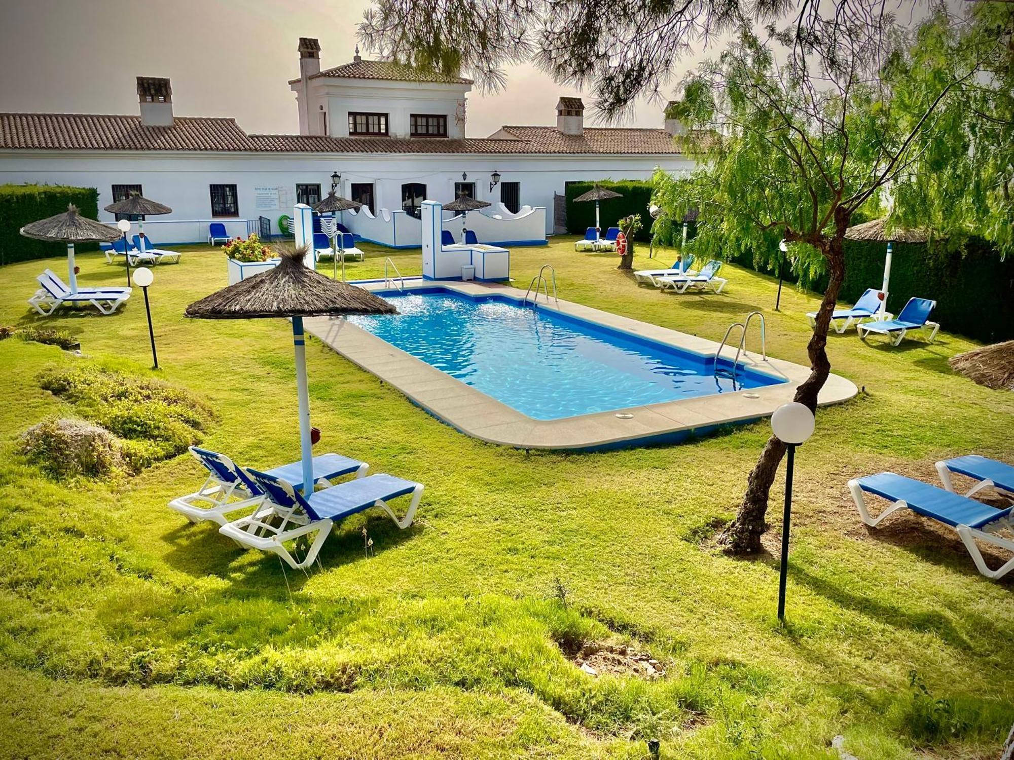 Hotel Tugasa Villa De Algar Алгар Екстериор снимка
